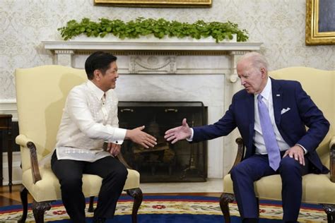 Philippines to host a US visa processing center for up to 300 .